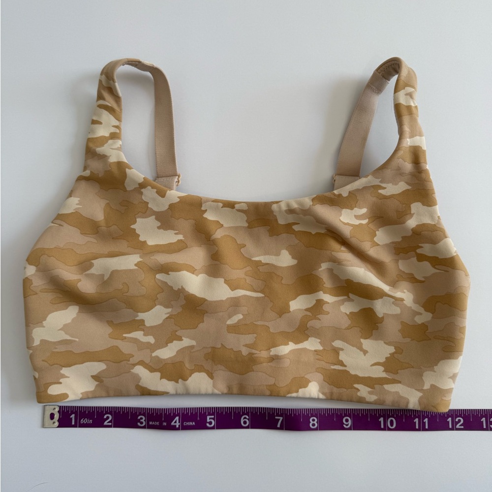 Lululemon In Alignment Straight-Strap Bra - Picture 4 of 8
